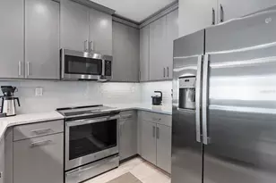 1500 State St, Sarasota, FL 34236 - Photo 6
