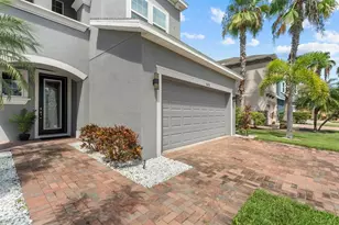 8430 Nandina Dr, Sarasota, FL 34240 - Photo 6
