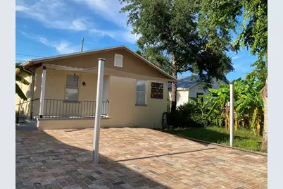 31 W Oakwood Street #2, Tarpon Springs, FL 34689 - Photo 1