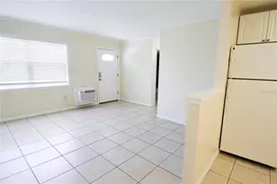 1644 Redwood St, Sarasota, FL 34231 - Photo 6