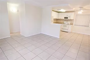 1644 Redwood St, Sarasota, FL 34231 - Photo 4