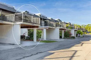 3365 Ramblewood Dr N, Sarasota, FL 34237 - Photo 2