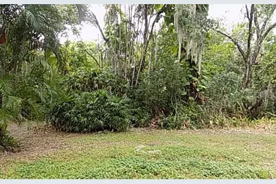 4537 Chimney Creek Drive, Sarasota, FL 34235 - Photo 14
