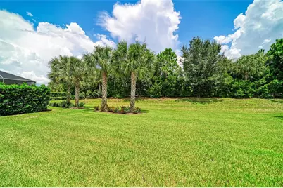 17226 Seaford Way, Lakewood Ranch, FL 34202 - Photo 42