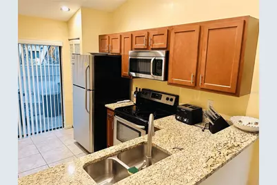 5256 Myrtlewood Road #22, Sarasota, FL 34235 - Photo 4