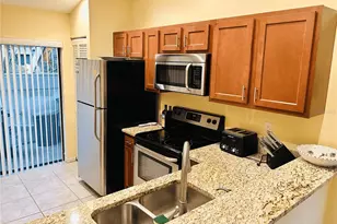 5256 Myrtlewood Rd, Sarasota, FL 34235 - Photo 4