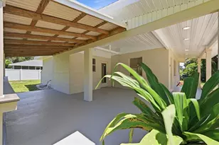 228 Stanford Rd, Venice, FL 34293 - Photo 4