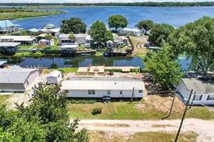 13651 NE 237th Ct, Fort Mc Coy, FL 32134 - Photo 4