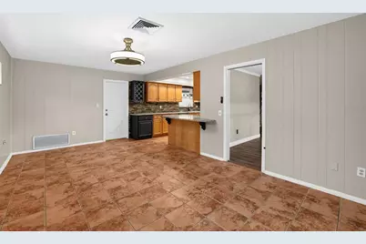 6450 31st Terrace N, Saint Petersburg, FL 33710 - Photo 12