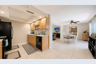 [Address not provided], Sarasota, FL 34231 - Photo 12