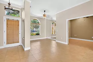 5410 61st St E, Bradenton, FL 34203 - Photo 6