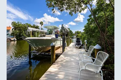 1621 Bay Point Court, Sarasota, FL 34236 - Photo 8