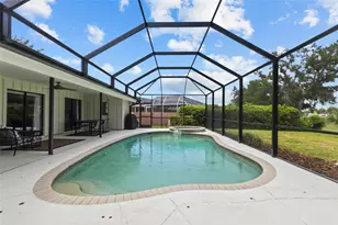 3659 Torrey Pines Blvd, Sarasota, FL 34238 - Photo 14
