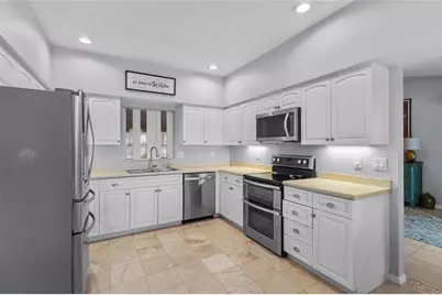3659 Torrey Pines Boulevard, Sarasota, FL 34238 - Photo 18
