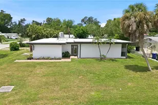 6332 Pauline Ave, Sarasota, FL 34231 - Photo 2