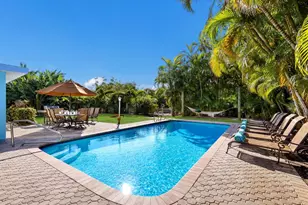 125 Crescent Dr, Anna Maria, FL 34216 - Photo 22