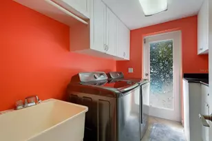 125 Crescent Dr, Anna Maria, FL 34216 - Photo 20