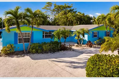 125 Crescent Drive, Anna Maria, FL 34216 - Photo 32