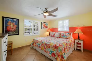 125 Crescent Dr, Anna Maria, FL 34216 - Photo 14