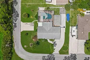 648 Duke Rd, Venice, FL 34293 - Photo 8