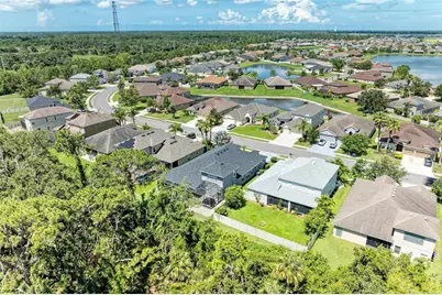 7812 115th Avenue E, Parrish, FL 34219 - Photo 8