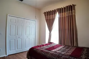 207 39th St E, Bradenton, FL 34208 - Photo 28