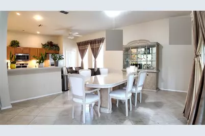 207 39th Street E, Bradenton, FL 34208 - Photo 8