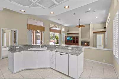 5166 Kestral Park Terrace, Sarasota, FL 34231 - Photo 22