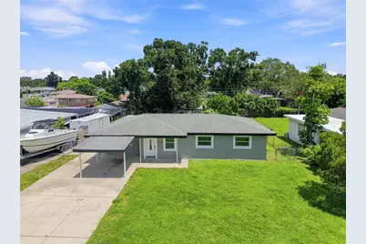 3102 19th Avenue W, Bradenton, FL 34205 - Photo 1