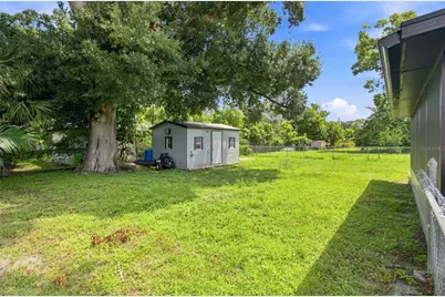 3102 19th Avenue W, Bradenton, FL 34205 - Photo 4