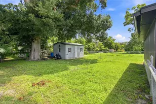 3102 19th Ave W, Bradenton, FL 34205 - Photo 4