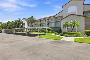 8735 Olde Hickory Ave, Sarasota, FL 34238 - Photo 4
