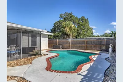 6733 Pennsylvania Avenue, Sarasota, FL 34243 - Photo 20