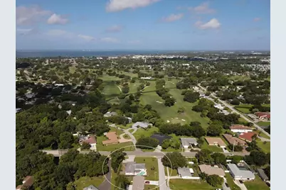 6733 Pennsylvania Avenue, Sarasota, FL 34243 - Photo 26