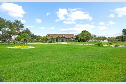 6187 9th Avenue Circle NE, Bradenton, FL 34212 - Photo 8