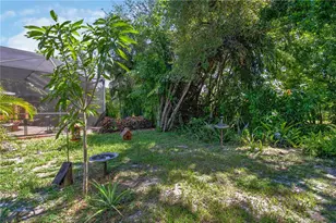 4825 Huntleigh Dr, Sarasota, FL 34233 - Photo 32