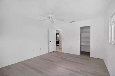 4825 Huntleigh Drive, Sarasota, FL 34233 - Photo 24