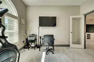 9005 69th Ave E, Palmetto, FL 34221 - Photo 10