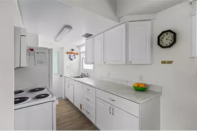 5858 Midnight Pass Road #13, Sarasota, FL 34242 - Photo 6