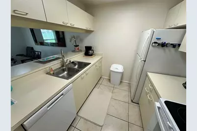 3846 59th Avenue W #3846, Bradenton, FL 34210 - Photo 8
