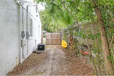 1636 Prescott Street S, Saint Petersburg, FL 33712 - Photo 38