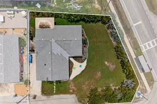 401 63rd St, Holmes Beach, FL 34217 - Photo 42