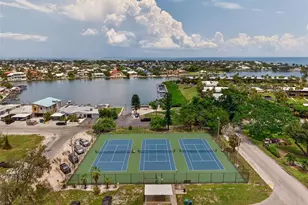 401 63rd St, Holmes Beach, FL 34217 - Photo 46