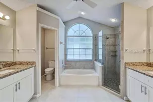 4007 78th Pl E, Sarasota, FL 34243 - Photo 22