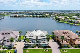1041 Riverscape St, Bradenton, FL 34208 - Photo 1