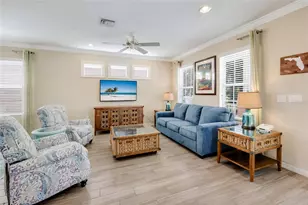 12566 Shimmering Oak Cir, Venice, FL 34293 - Photo 6