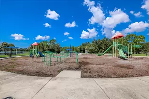 12566 Shimmering Oak Cir, Venice, FL 34293 - Photo 44