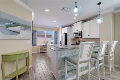 12566 Shimmering Oak Circle, Venice, FL 34293 - Photo 10