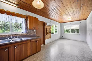 114 Lakeview Dr, Nokomis, FL 34275 - Photo 14