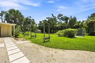 114 Lakeview Dr, Nokomis, FL 34275 - Photo 32